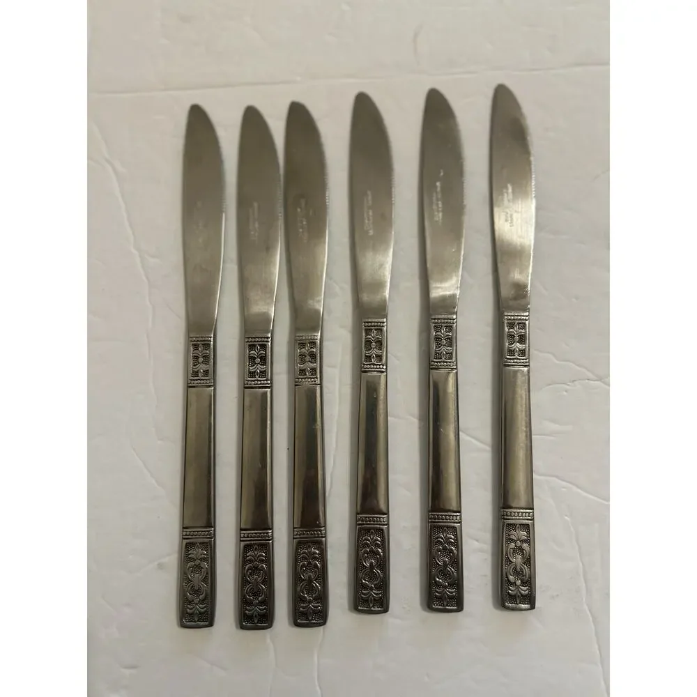 Vintage Customcraft Fluer De Lis Set‎ Of 6 Dinner Knives Stainless Flatware CUS3